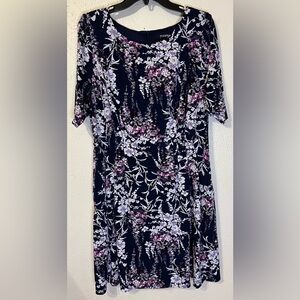 Roz & Alli Navy Floral Dress Sz 14 with pockets